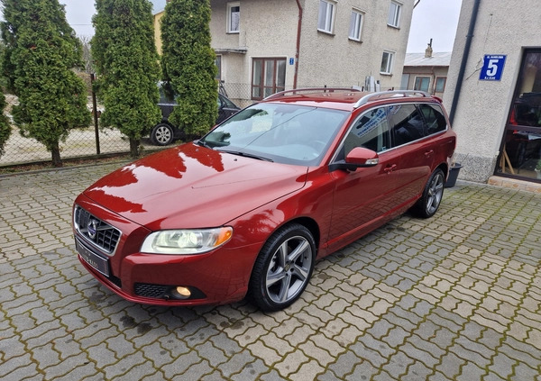 volvo v70 siedlce Volvo V70 cena 38000 przebieg: 244000, rok produkcji 2010 z Siedlce